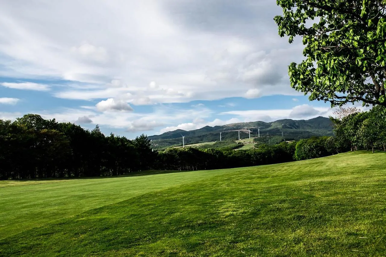 Muroran Gramping - Golf Resort 3*,