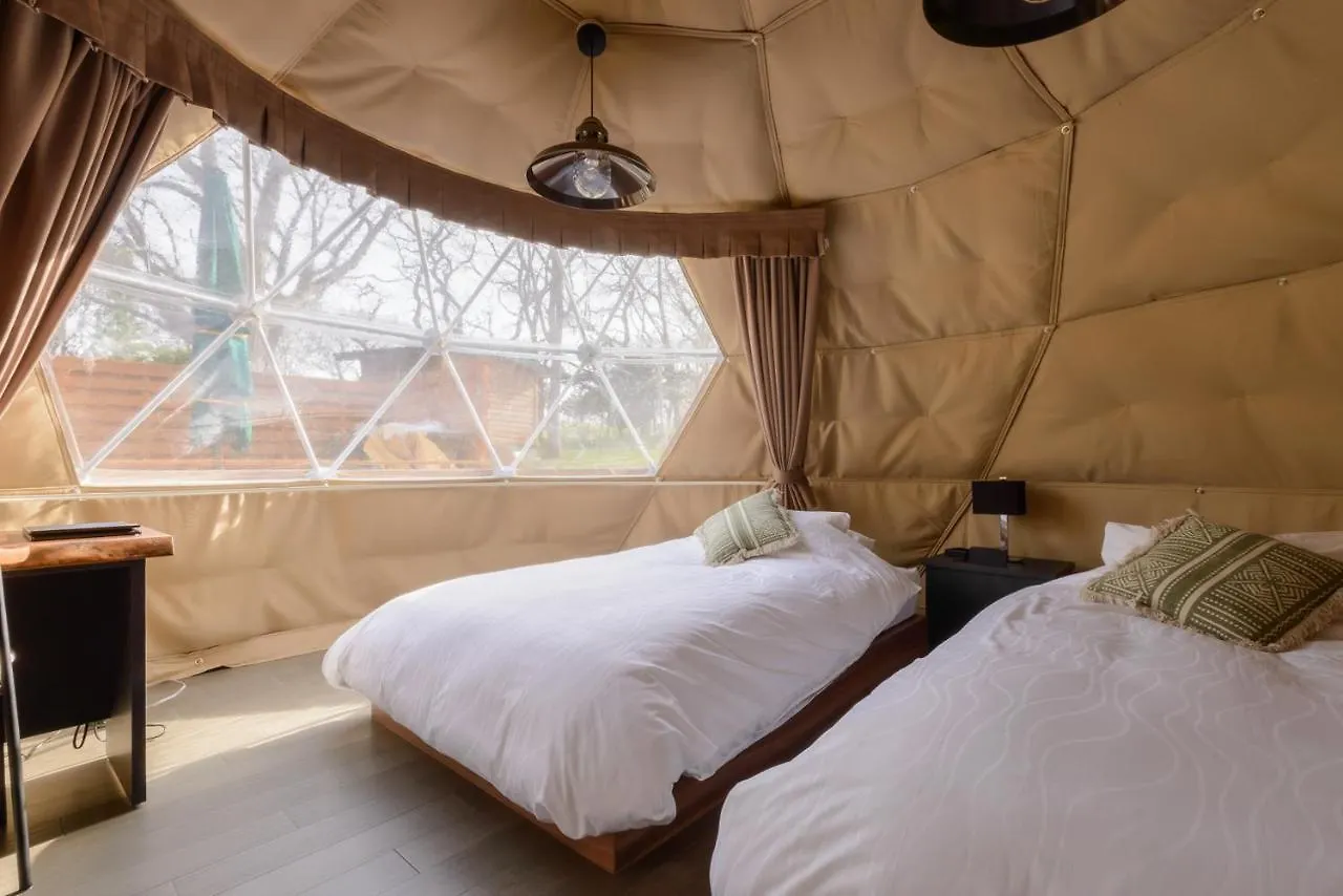 *** Luxe tent Muroran Gramping - Golf Resort Japan